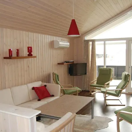 Four-bedroom Holiday In Vaggerlose Bøtø By